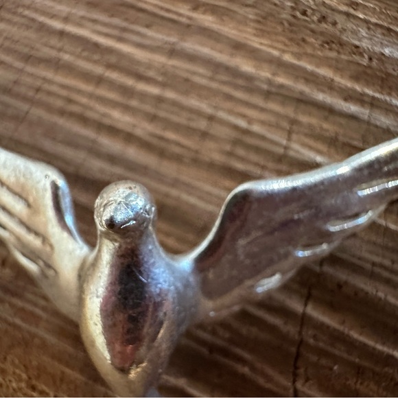 Fossil Silver Bird Necklace - Picture 5 of 13